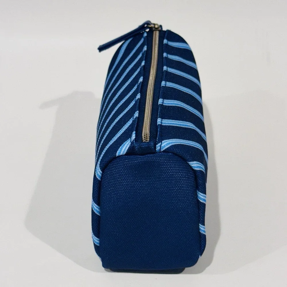 United Airlines‎ X Brooks Brothers Blue Striped Men's Shaving Travel Bag NWOT